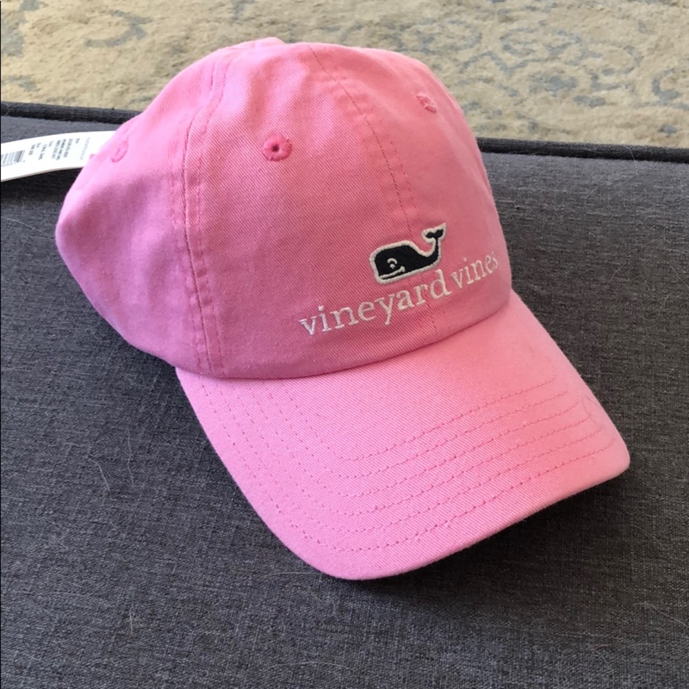 Vineyard vines hat